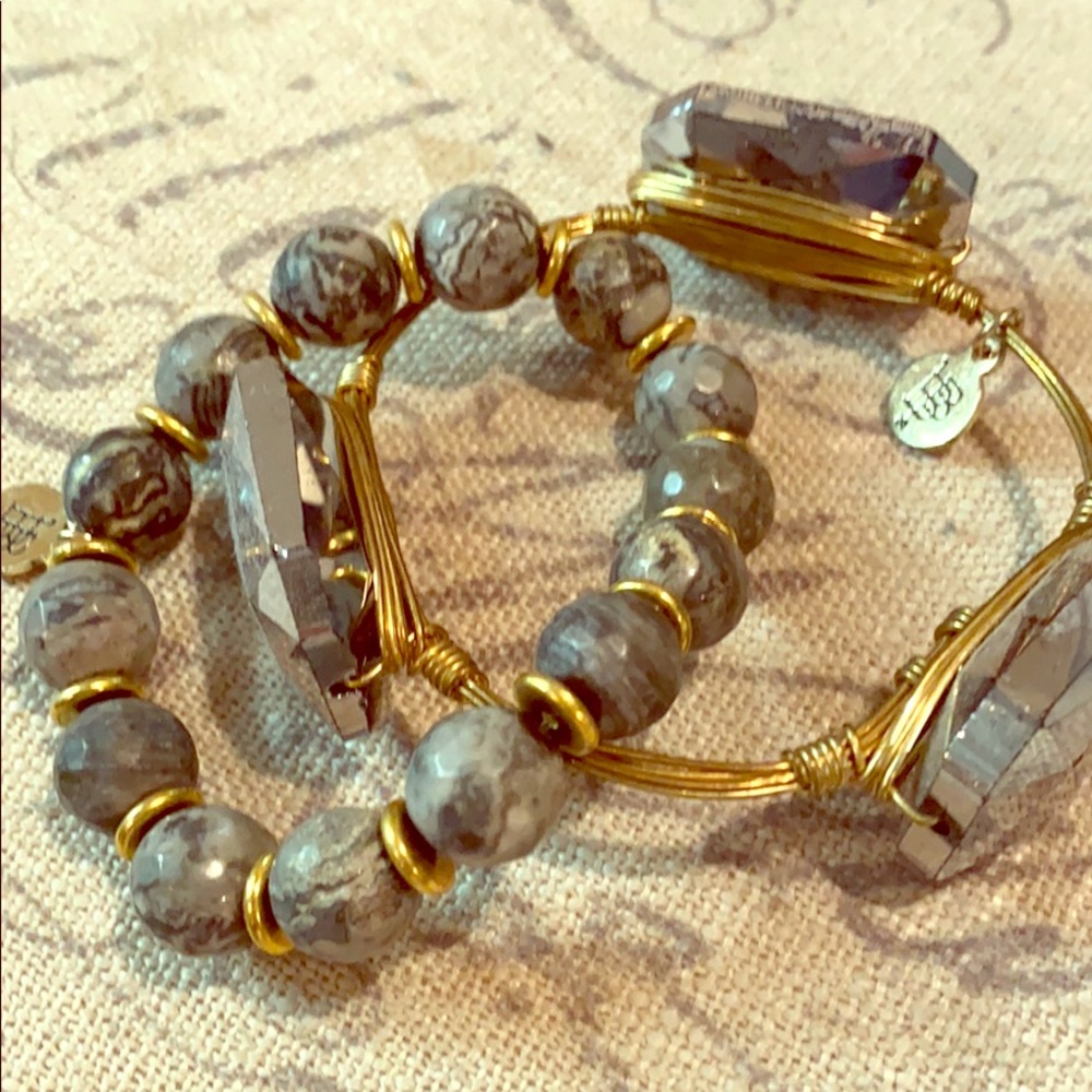 Bracelets 🖤🖤